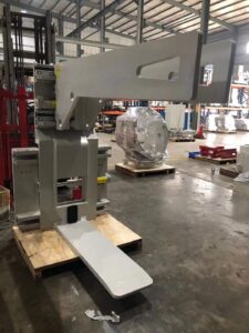 Мраморни скоби